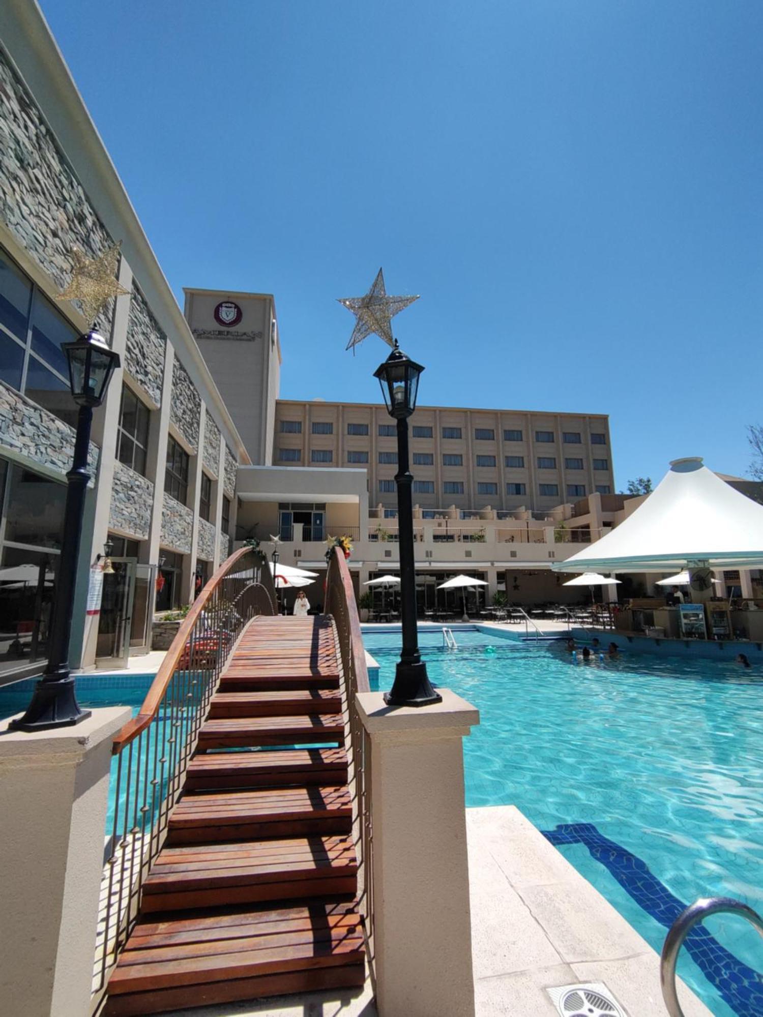 Amérian Hotel Casino Carlos V Termas de Río Hondo Exterior foto